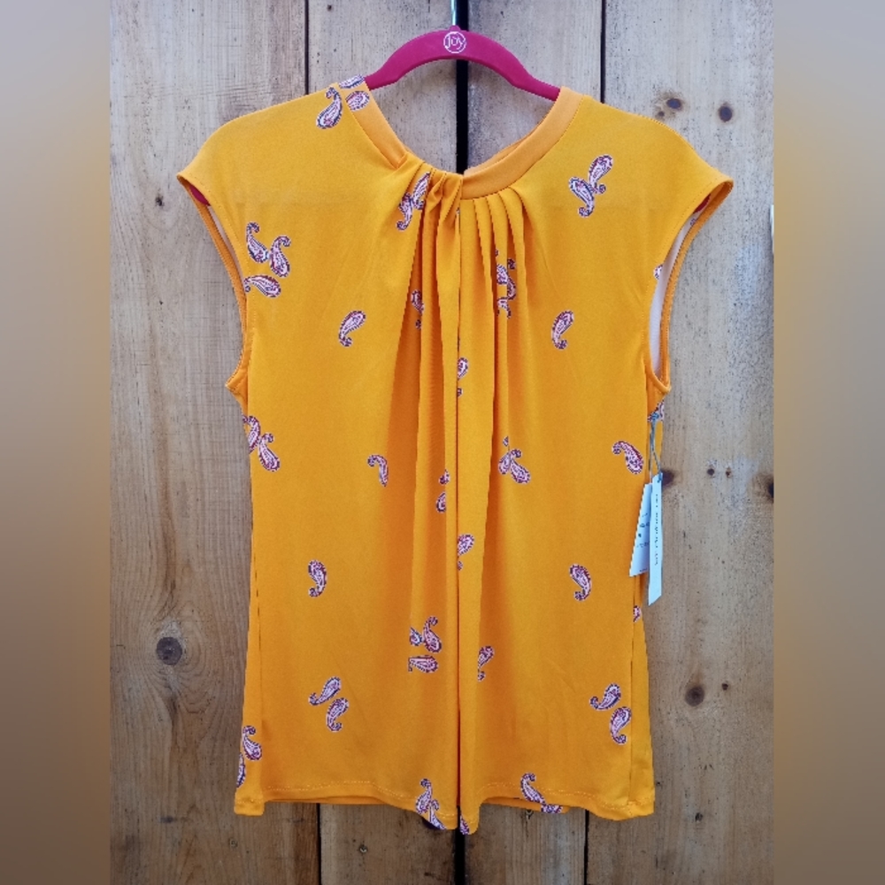 Liz Claiborne Gold flowy shirt with Paisley. Size medium